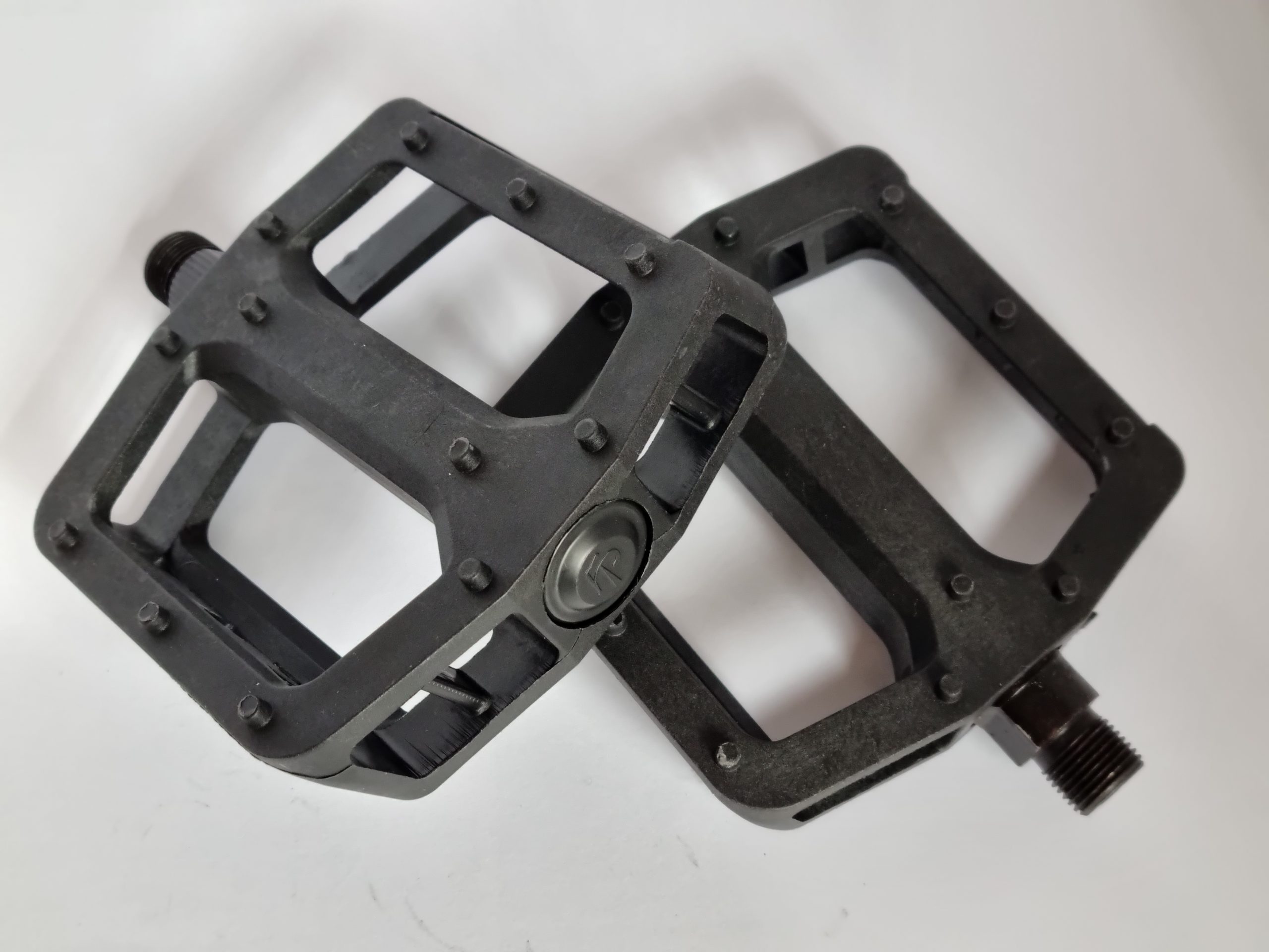 Mongoose Pedals Black Momentum BMX