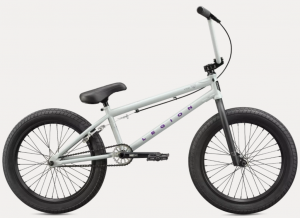 Mongoose L100 Grey Plus Free Gloves