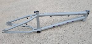 Mongoose L100 Frame Grey