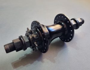 Hub Rear-GT 9T RHD Black