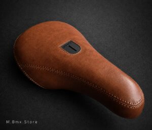 Shield Pivotal Seat Brown
